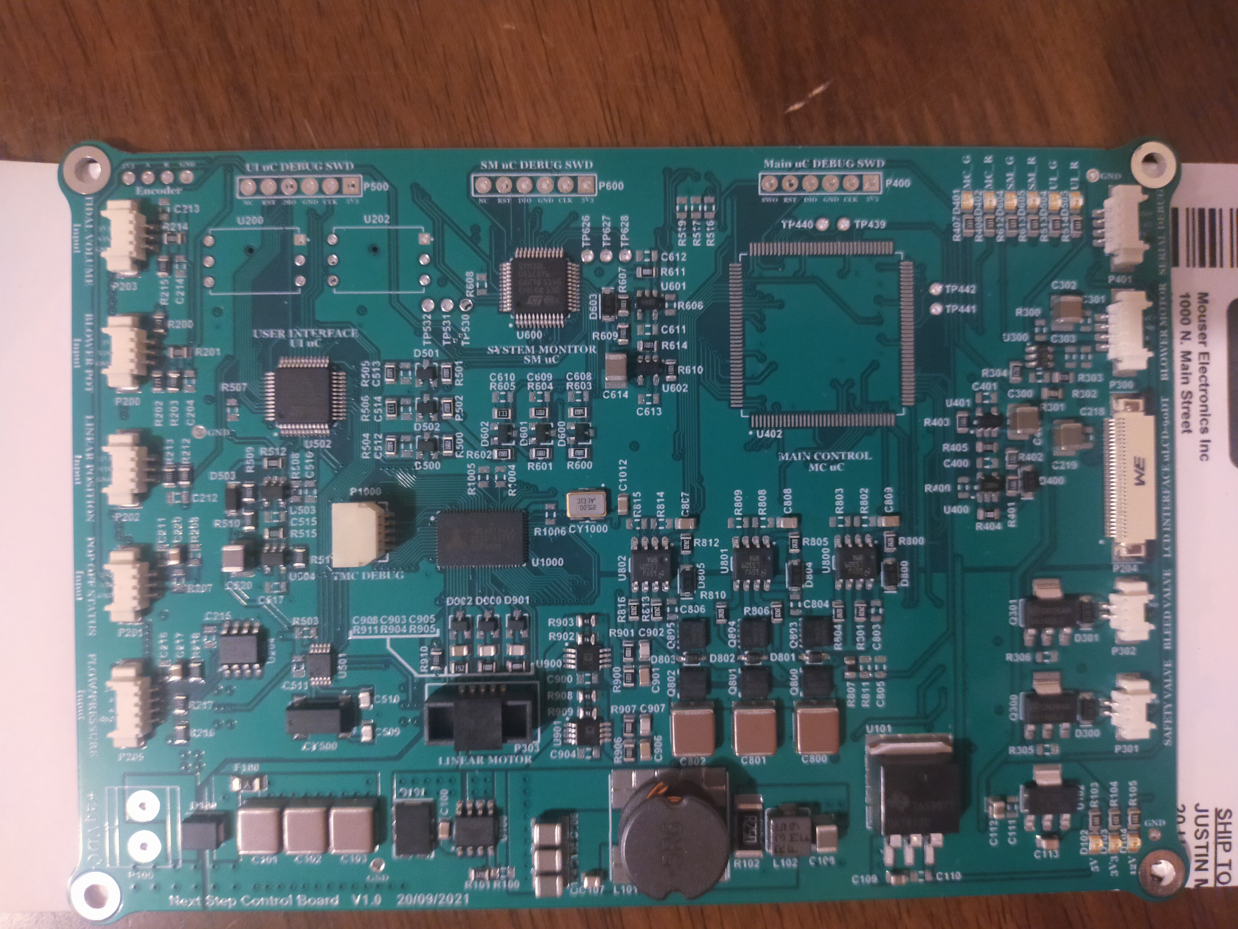 Infant resuscitator electronics assembly